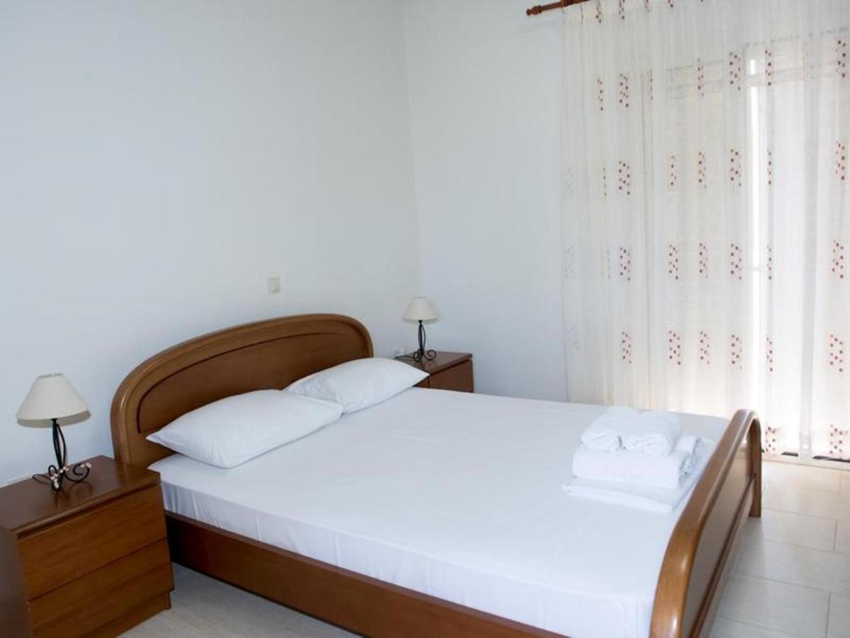 Manoleas Villas - Apartment 2 Stoúpa Extérieur photo