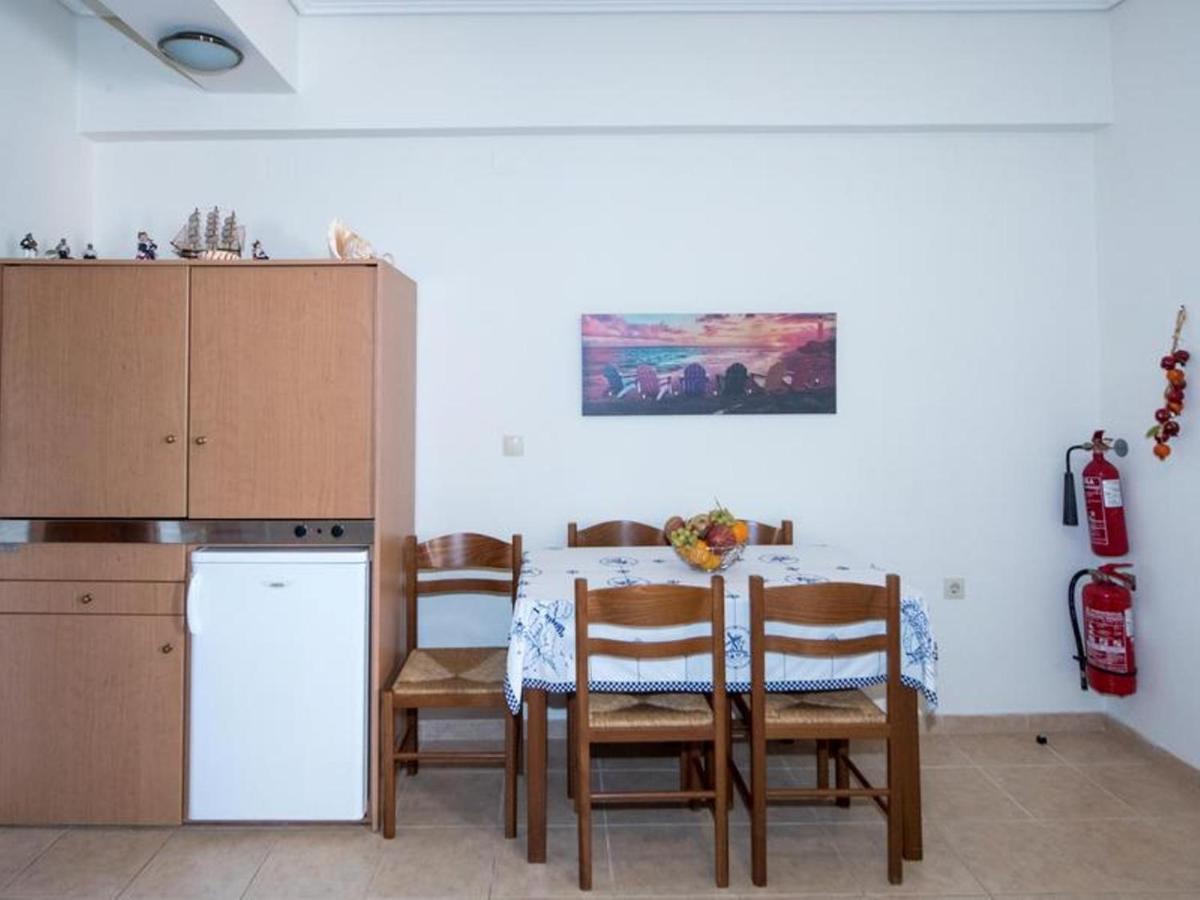 Manoleas Villas - Apartment 2 Stoúpa Extérieur photo
